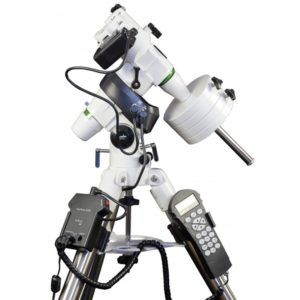 Caratteristiche tecniche e prezzi montatura Skywatcher equatoriale computerizzata EQ5 PRO Synscan